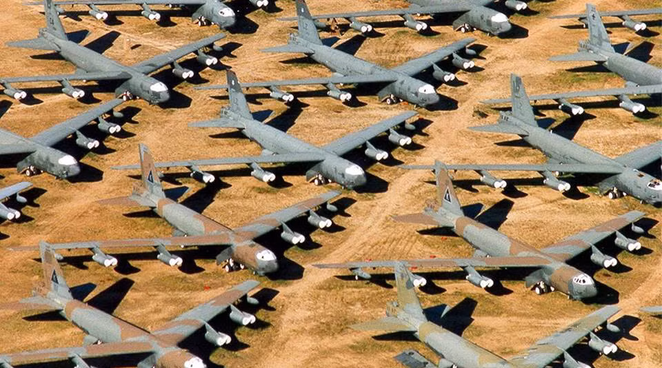 Đến nay, ước tính Không quân Mỹ chỉ còn duy trì 76 chiếc B-52H, số còn lại đều đã được đưa vào Boneyard từ lâu. Nguồn ảnh: Reddit