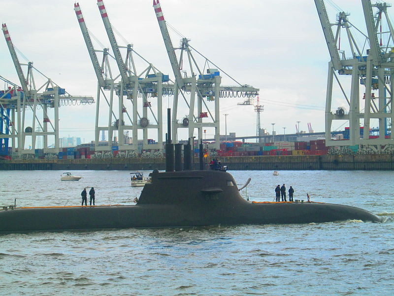 Tàu ngầm U35 (được đóng trong giai đoạn 2007-2011, biên chế năm 2015) sau đó phải nằm ụ khá lâu tại nhà máy tới tận hôm nay. Nguồn ảnh: Wikipedia