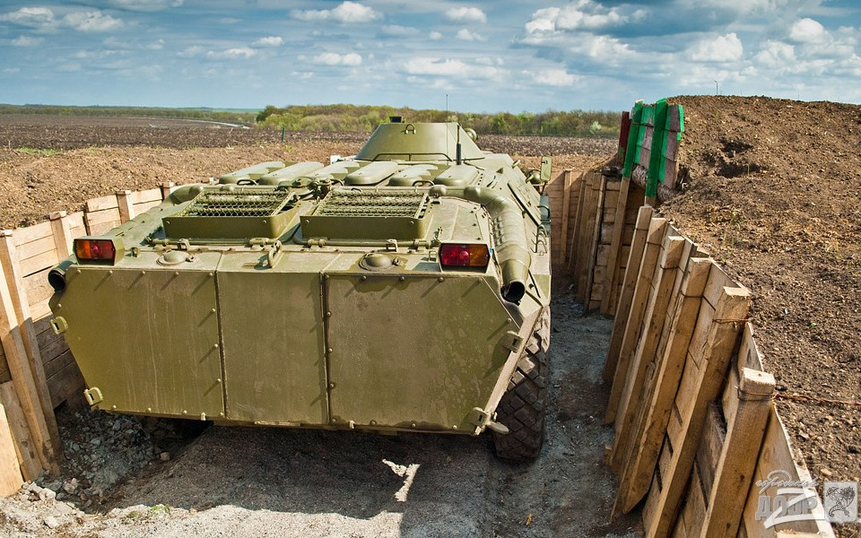 Cả hai dòng xe này đều được bọc giáp có thể kháng đạn súng máy cỡ 7,62mm, cùng sử dụng chung tháp pháo BPU-1 với súng máy 14,5mm KPVT và 7,62mm PKT. Nguồn ảnh: UA