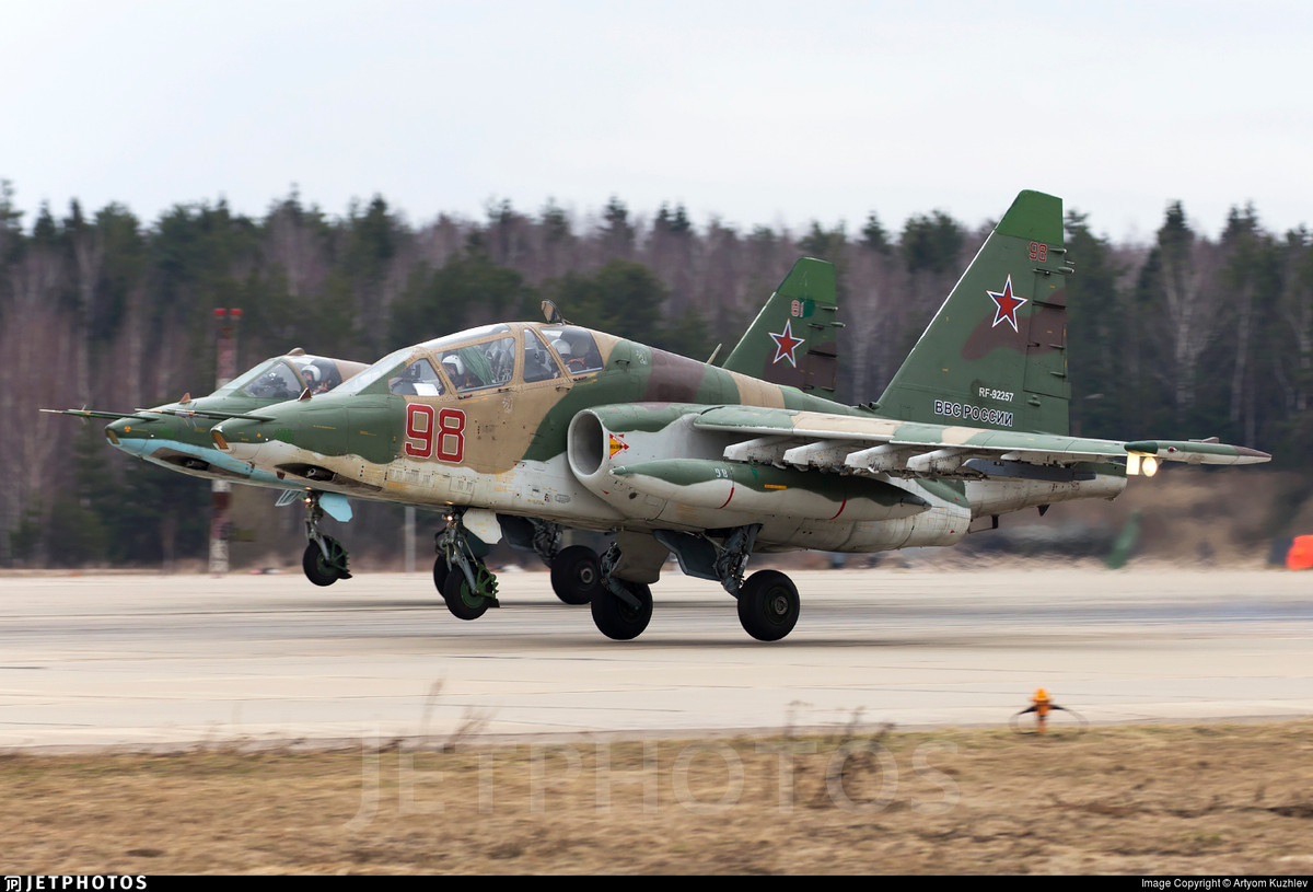 Chiều 3/9, đồng loạt các hãng thông tấn lớn của Nga phát đi bản tin một máy bay cường kích Su-25UB gặp nạn khi đang bay huấn luyện ở khu vực miền Tây Nam liên bang, vùng Stavropol. Ảnh: Jetphotos