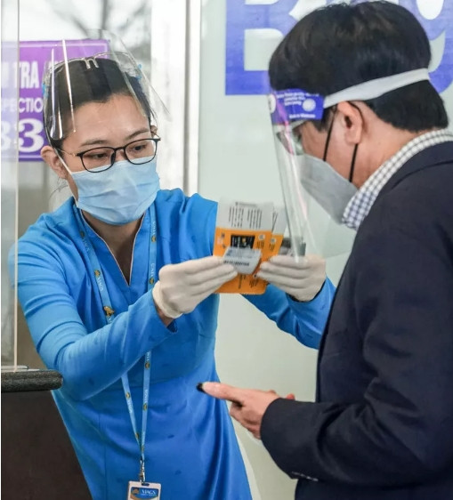 Can canh san bay Noi Bai vang ve ngay dau mo cua don khach tro lai-Hinh-4