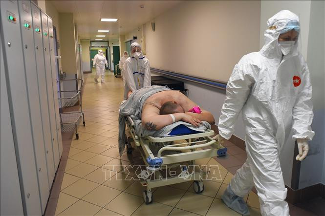 COVID-19 toi 6h sang 10/10: The gioi vuot 238 trieu ca-Hinh-2