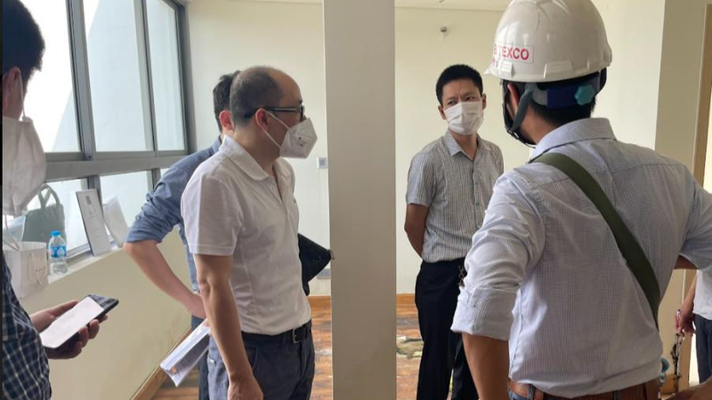 Biet thu trieu do The Manor Central Park Bitexco thung tran, bi bom nuoc... khach ngan ngam-Hinh-2