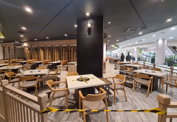 Cũng có một vài thực khách tiếc nuối khi tìm đến quán ăn yêu thích mà quán chưa hoạt động.