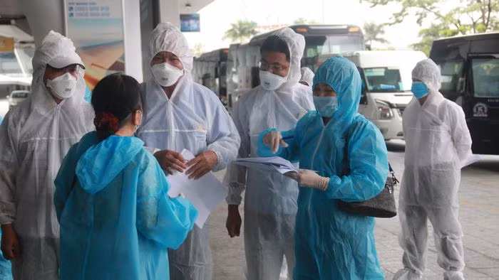 Chuyen bay mien phi dua nguoi dan Da Nang tu TP HCM ve que-Hinh-2