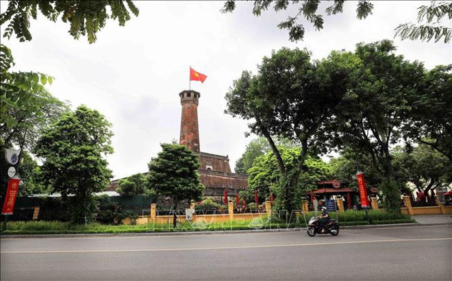 Nhung dia danh lich su gan voi ngay Giai phong Thu do