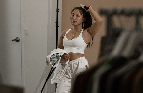 Nuoc mat vang cua nu vo si nong bong nguoi My goc Khmer-Hinh-5