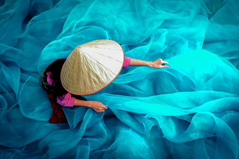 Du khách có thể tham quan và tìm hiểu một số kỹ thuật đánh bắt cá ở Hội An (Ảnh: Thampitakkull Jakkree).