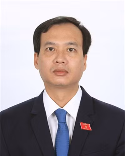 Ông Trần Trí Quang sinh năm 1977 (46 tuổi), quê Cao Lãnh, Đồng Tháp. Ông là Đại biểu Quốc hội khóa XIV.