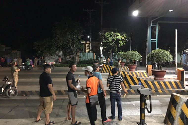 Theo đại diện này, hợp đồng trước đó đã hết hạn vào năm 2017 nhưng đơn vị tiếp tục thực hiện đầu tư các hạng mục khác như cầu vượt Tỉnh lộ 10, cầu vượt Hương lộ 2, cầu vượt Ngã 4 Gò Mây...