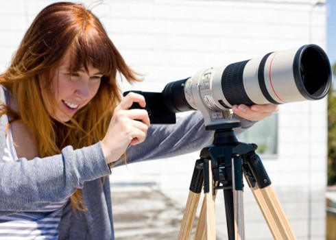 Khách du lịch có thể bị bắt giam ngay lập tức nếu chụp ảnh tại các cung điện, căn cứ quân sự hay tòa nhà của chính phủ. Lệnh cấm kỳ lạ này được áp dụng ở Ả Rập.