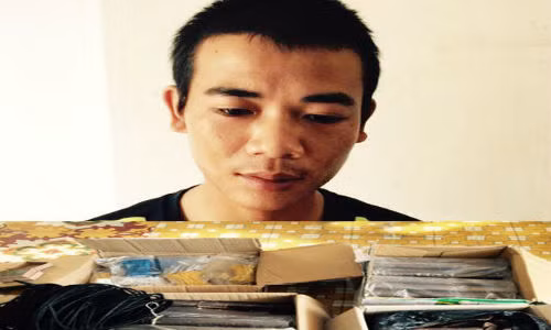 Dem min tu che den nha nguoi yeu kich no tra thu