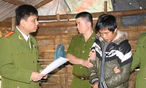 Phan no ga trai benh hoan cuong dam em ho... tru no-Hinh-2