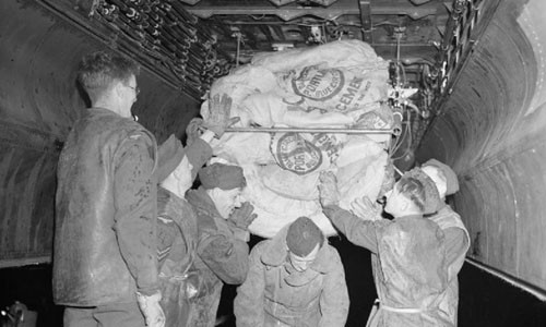 Nhiem vu dac biet cua quan dong minh trong CTTG2