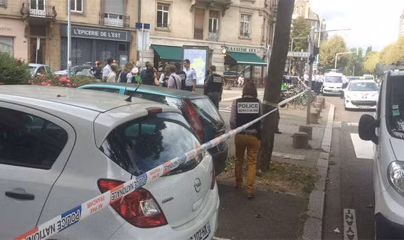 Lai xay ra vu tan cong bang dao o Phap