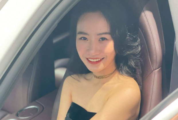 Co gai 9X Nghe An duoc bo me tang “xe hop” 7 ty sau tot nghiep DH