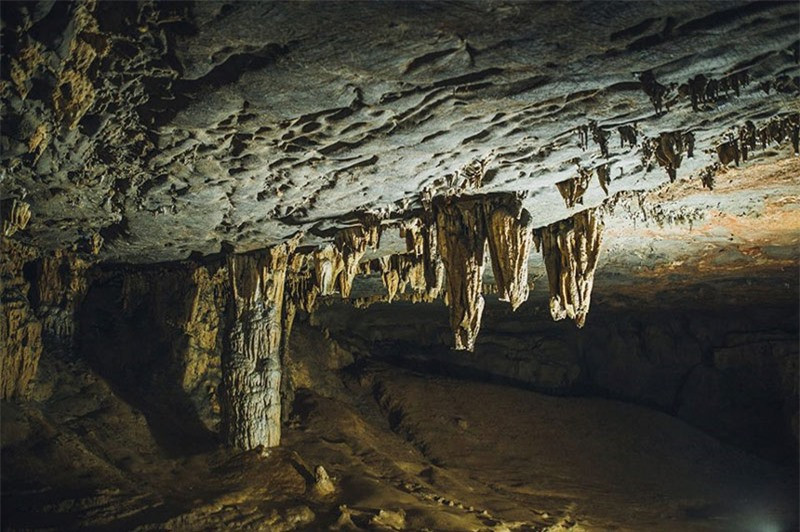 Trong tiếng Tày, “Ngườm Ngao” có nghĩa là động Hổ. Ảnh: Nguyễn Hoàng Phi. 