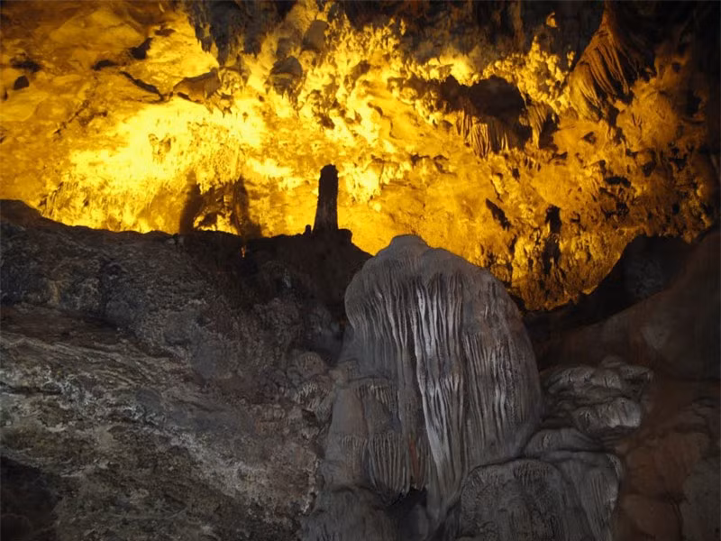 Với vẻ đẹp hoang sơ, quyến rũ, động đã được Bộ Văn hoá - Thông tin công nhận là danh thắng quốc gia. Ảnh: Ngọc Viên Nguyễn.