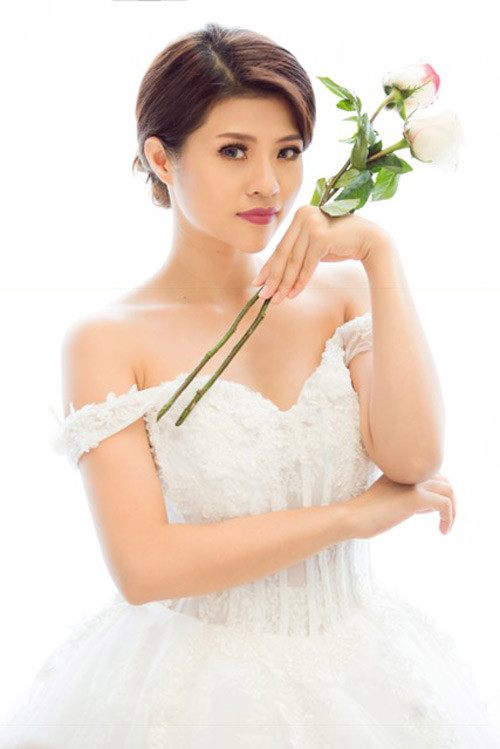 Hiện tại, ở vị trí huấn luyện viên, cựu tiền đạo thường xuyên phải xa nhà nhưng không vì thế mà xao nhãng việc chăm sóc gia đình.