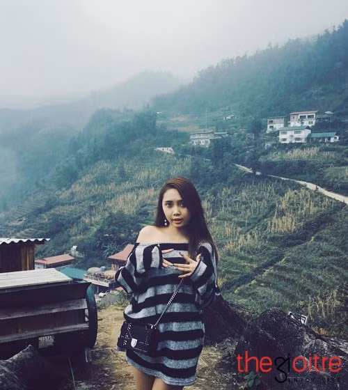 Bích Ngọc có sở thích đi du lịch, cô nàng đã đặt chân tới khá nhiều danh thắng nổi tiếng.