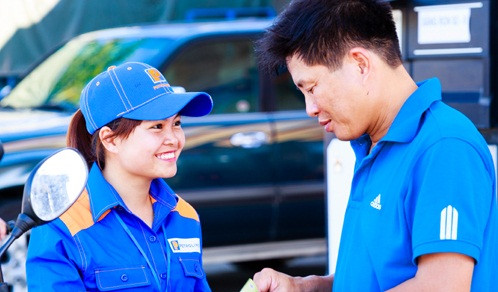 Gia xang tang 304 dong/lit tu 19h hom nay