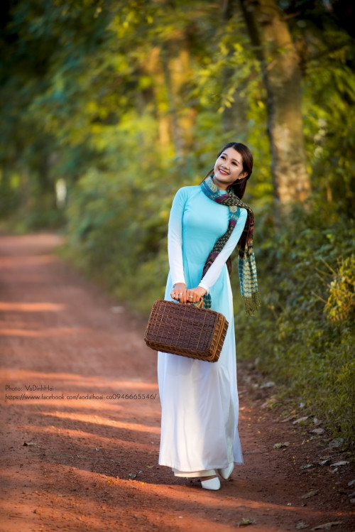 Ngắm nhan sắc xinh đẹp của nữ sinh 9X.