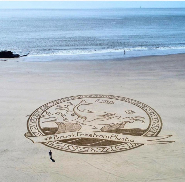 Bà Pat Smith đã chứng minh rằng mỗi chúng ta đều có thể cống hiến và giúp thay đổi tình trạng môi trường hiện nay.