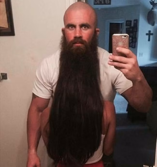 Râu tôi không dài được như mọi người thấy đâu.