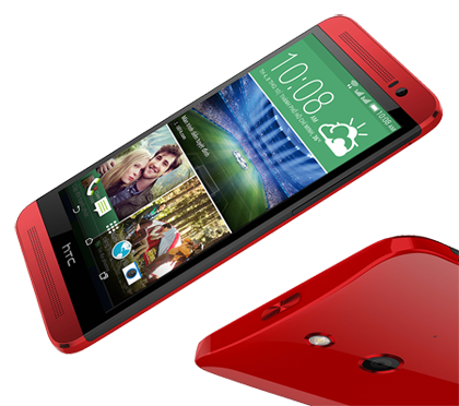 Cấu hình với bộ vi xử lý Qualcomm® Snapdragon™ 801 lõi tứ 2.5Ghz, RAM 2GB, bộ nhớ trong 16GB và khe cắm thẻ nhớ mở rộng hỗ trợ lên đến 128GB.