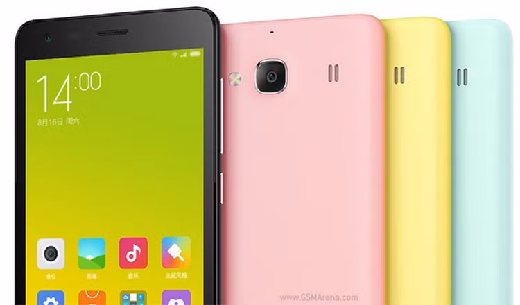  9. Xiaomi Redmi 2 giá 139 USD (3 triệu đồng). Xiaomi nổi tiếng là hãng đem lại những điện thoại thông minh có giá mềm lại kèm theo nhiều tính năng hấp dẫn. Nên không ngạc nhiên khi Xiaomi Redmi 2 được liệt vào danh sách những dế rẻ đáng mua này. Điện thoại chạy hệ điều hành Android KitKat, màn hình 4.7-inch có độ phân giải 720 pixels, sử dụng bộ vi xử lý lõi tứ Snapdragon 410. Ngoài ra, Redmi2 còn trang bị camera sau 8MP, camera trước 2MP, RAM 1GB, bộ nhớ 8GB và pin 2200 mAh. Trong khi đó giá của Redmi 2 chỉ khoảng 139 USD.