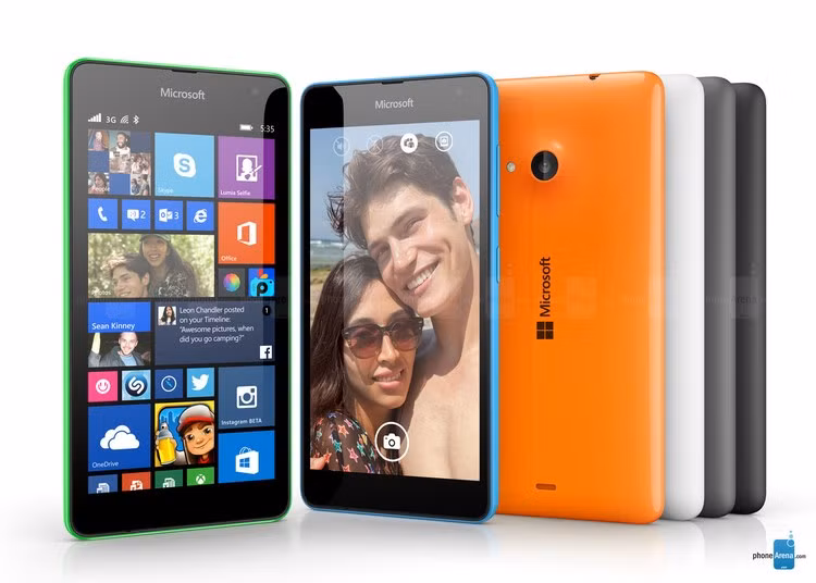  7. Microsoft Lumia 535 giá 119 USD (2,6 triệu đồng). Nếu Lumia 435 có vẻ hơi nhỏ, thì bạn có thể chuyển sang Lumia 535. Điện thoại này sở hữu màn hình 5-inch có độ phân giải 540x960 pixels, bộ vi xử lý lõi tứ Snapdragon 200, camera sau 5 MP, RAM 1GB, bộ nhớ 8GB, có thẻ nhớ hỗ trợ micróD và pin 1905 mAh. Trong khi hệ điều hành thuộc loại Windows Phone 8.1 và dự kiến sẽ sớm nâng cấp lên Windows 10.