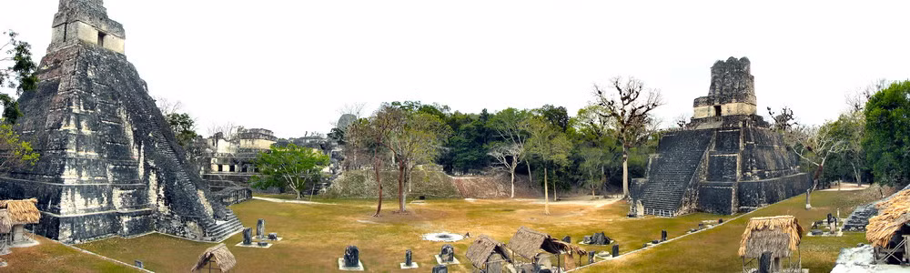 Sau hơn 1.000 năm bị lãng quên, những tàn tích nguy nga của thành phố Maya huyền thoại vẫn khiến con người hiện đại cảm thấy choáng ngợp.