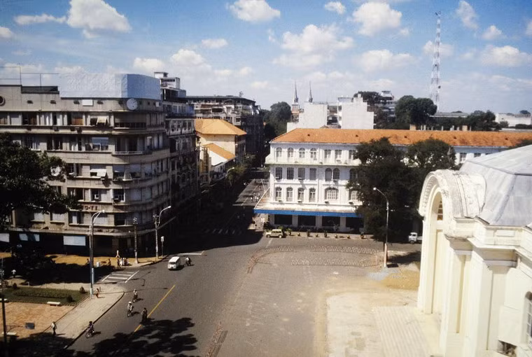 Quảng trường nhà hát Lớn TP HCM.