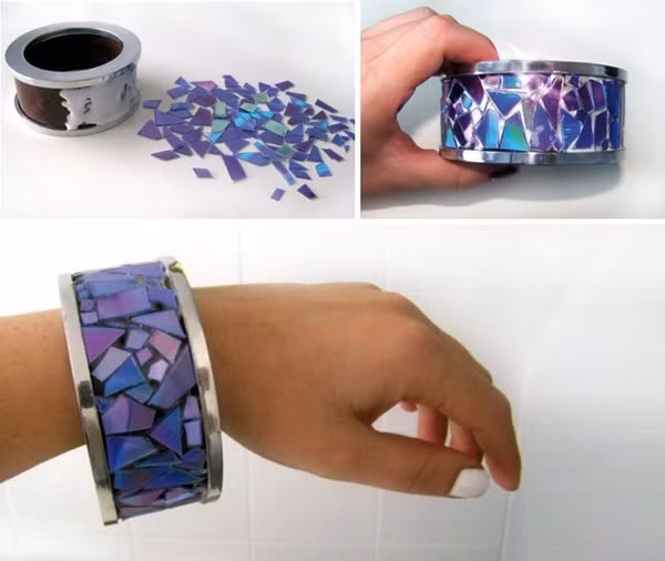 Vòng tay đẹp mắt như trong các bộ phim viễn tưởng.