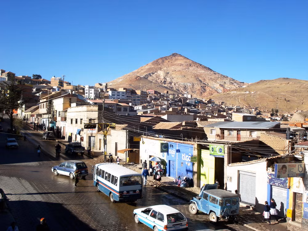 Thành phố này được người Tây Ban Nha thành lập năm 1545, là kết quả của quá trình thực dân hóa khu vực Nam Mỹ sau khi quân đội Tây Ban Nha tiêu diệt các nền văn minh bản địa và làm chủ nhiều mảnh đất rộng lớn ở nơi đây.