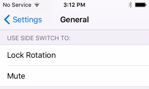  Tùy chọn khóa xoay và tắt tiếng trên nút gạt. Tính năng trước đây chỉ có trên iPad này giờ đây đã có mặt trên iPhone khi người dùng sẽ có thêm tùy chọn dùng nút gạt ở cạnh máy để khóa xoay màn hình hoặc tắt tiếng.