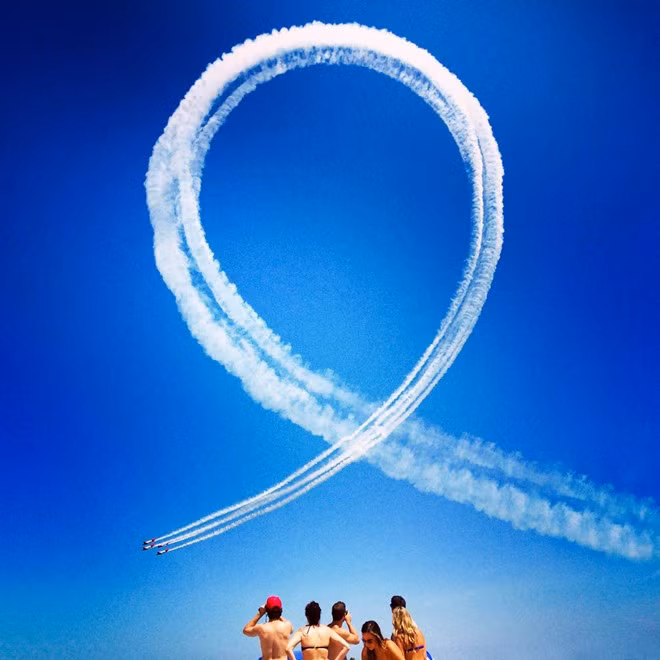 Ảnh trong cuộc thi tốt hơn những bức hình người dùng chụp mỗi ngày trên di động.