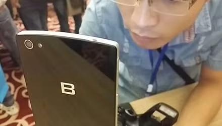 BKAV da mac sai lam nghiem trong voi dien thoai Bphone?