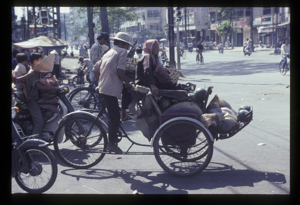 Ngã tư Trần Hưng Đạo - Nguyễn Thái Học.