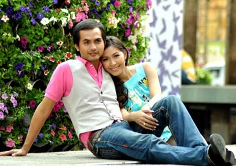 Đức Tiến chia sẻ, anh suýt bật khóc khi nghe Bình Phương thông báo sắp có con. Nam diễn viên tự tay chăm vợ suốt hành trình cô mang thai. Ảnh: Tiền Phong.