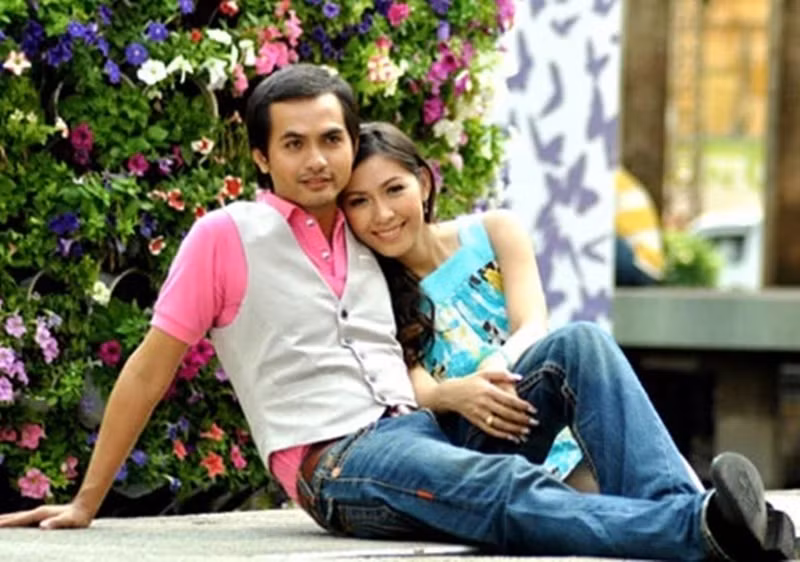 Đức Tiến chia sẻ, anh suýt bật khóc khi nghe Bình Phương thông báo sắp có con. Nam diễn viên tự tay chăm vợ suốt hành trình cô mang thai. Ảnh: Tiền Phong.