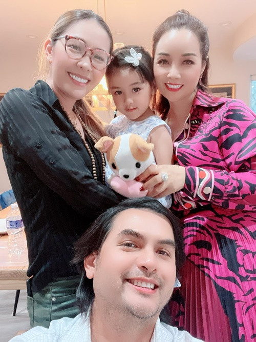 Đức Tiến ra đi ở tuổi 44, để lại vợ và con còn nhỏ. Ảnh: FBNV.