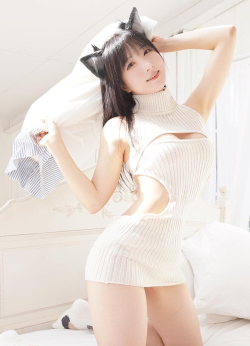 Lee Lyn được nhiều fan Nhật Bản yêu thích nhờ nhan sắc ngây thơ, nóng bỏng.