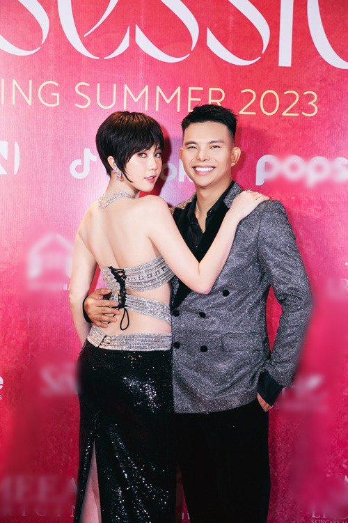 Ngọc Trinh và Đỗ Long giữ được tình bạn hơn thập kỷ qua. Ảnh: Harper's Bazaar Vietnam.