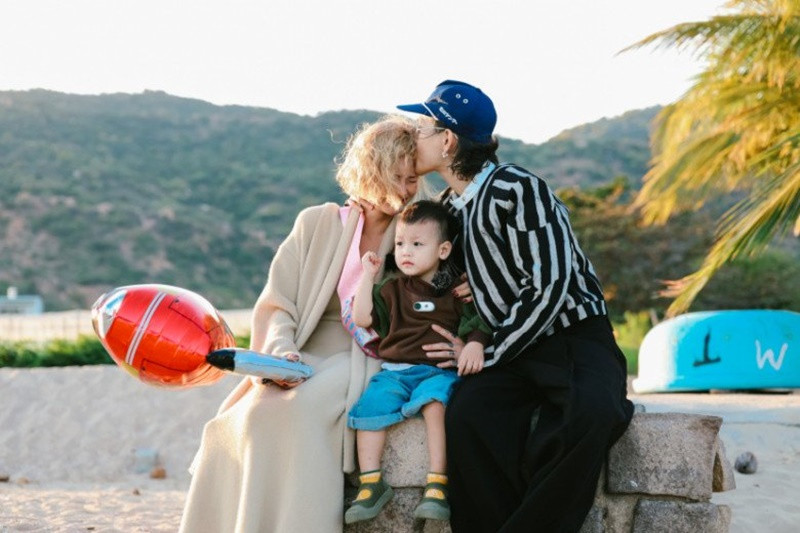 Giữa ồn ào của Decao và Lâm Minh, chương trình Mẹ siêu nhân cho biết, VTV tạm dừng phát sóng hình ảnh cặp đôi này trong tập 11 lên sóng tối ngày 25/5. Ảnh: Người Đưa Tin.