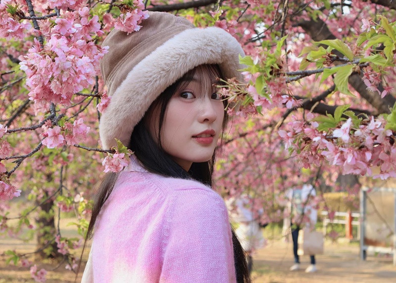 Pimtha là hot girl Thái Lan, khá nổi tiếng.