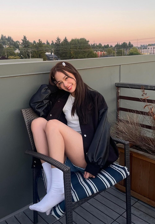 Ngoài làm người mẫu, Pimtha còn kinh doanh.