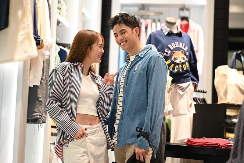 Hot girl người Thái Lan đang hẹn hò nam diễn viên Bank Thiti.