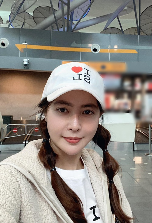 Tuệ Tâm thường xuyên chia sẻ lại các bài đăng của Hùng Thuận. Ảnh: FBNV.