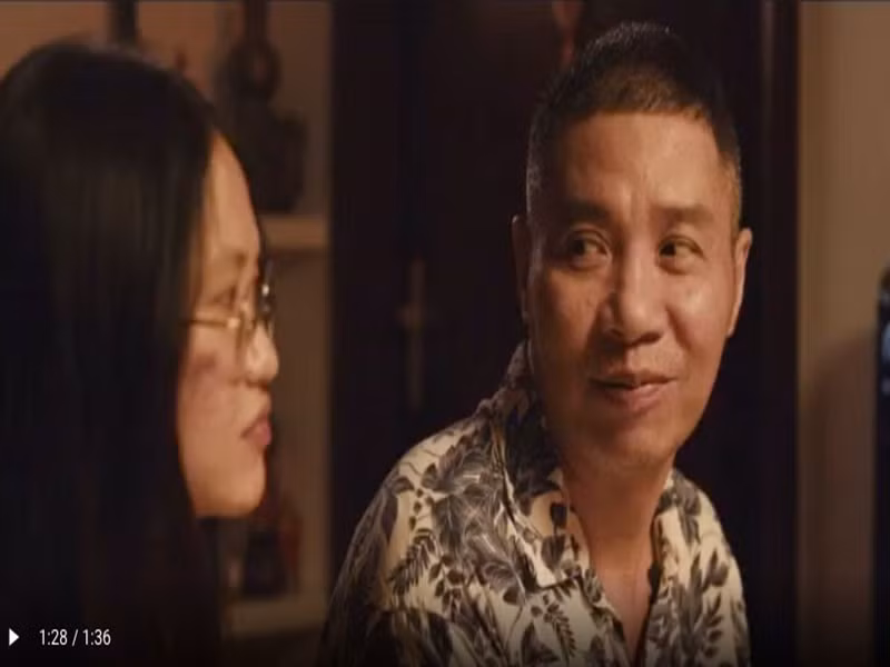 Phim Có một chòm sao do Nguyễn Công Thục Anh làm đạo diễn vừa ra mắt. Đây là phim tài liệu về NSND Công Lý. Theo Vietnamnet, Thục Anh có ý tưởng làm phim về bố từ năm 18 tuổi. Lúc làm phim tốt nghiệp Đại học Sân khấu Điện ảnh Hà Nội, cô bắt tay thực hiện ý tưởng. Ảnh: Vietnamnet.